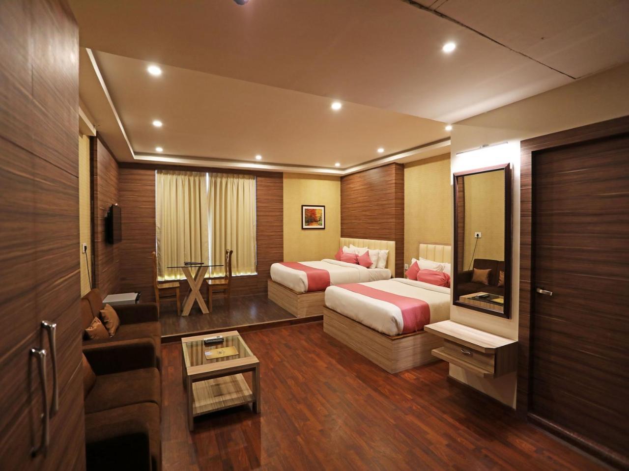 Hotel Oyo 16835 Stayotel Airport